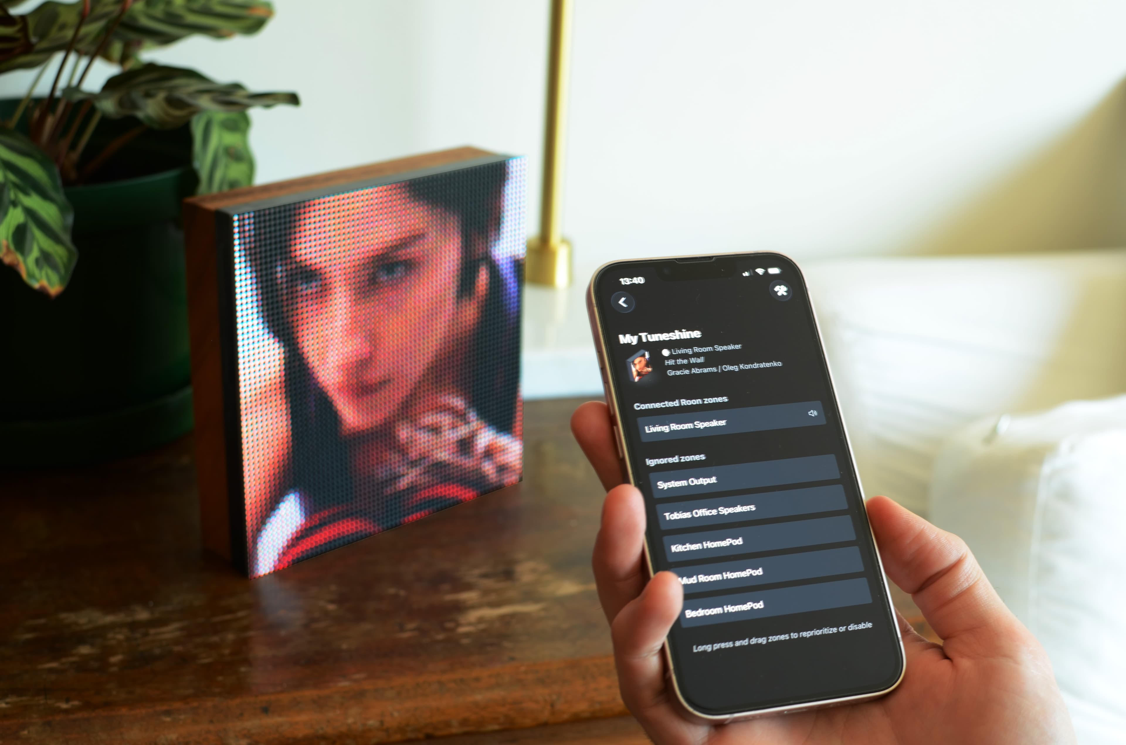Tuneshine app showing connected and ignored Roon zones
